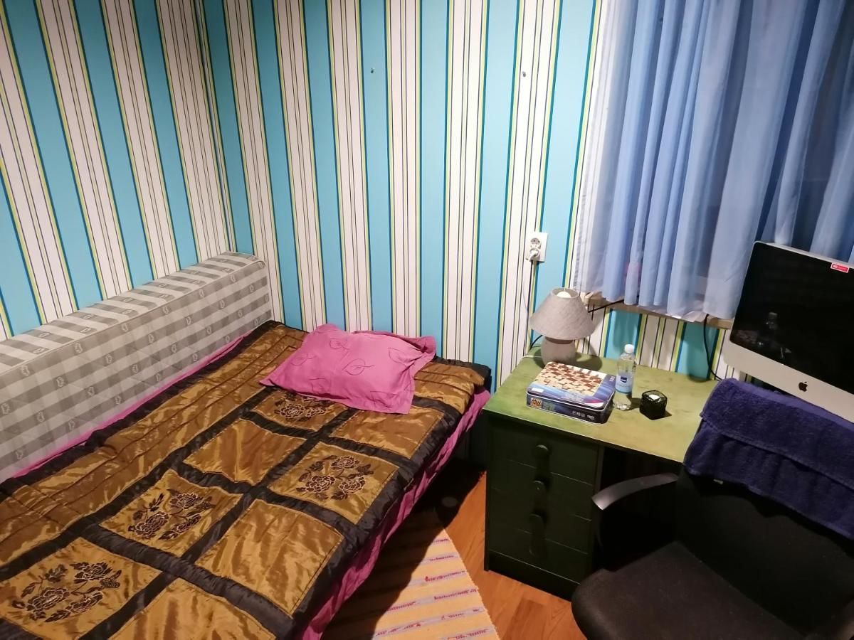 Проживание в семье Kure Caravan Homestay Koigi